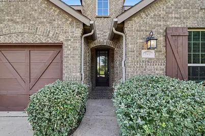 740 Field Crossing, Little Elm, TX 76227 - Photo 4