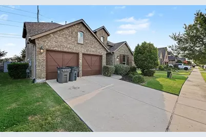740 Field Crossing, Little Elm, TX 76227 - Photo 2