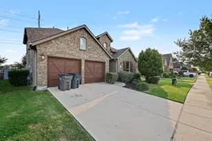 740 Field Crossing, Little Elm, TX 76227 - Photo 2