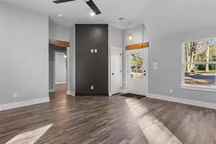 1204 Poplar St, Marshall, TX 75670 - Photo 2