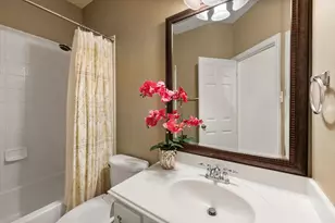6945 Shoreview Dr, Grand Prairie, TX 75054 - Photo 12