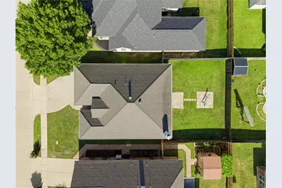 9025 River Falls Drive, Fort Worth, TX 76118 - Photo 38