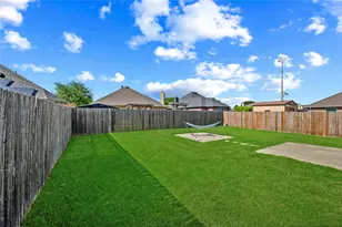 9025 Riverfalls Dr, Fort Worth, TX 76118 - Photo 34