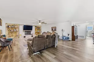 1609 Sweet Springs Rd, Weatherford, TX 76088 - Photo 4
