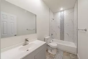 100 Round Hill Way, Runaway Bay, TX 76426 - Photo 24