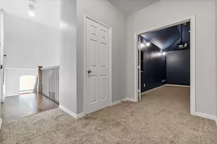 2468 Lakeland Dr, Grand Prairie, TX 75054 - Photo 24