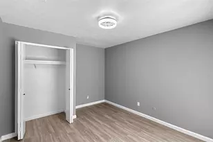 674 W Warrior Trl, Grand Prairie, TX 75052 - Photo 8