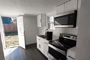 1324 W Morton St, Denison, TX 75020 - Photo 8