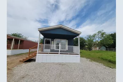 136 Spring Hill Court, Runaway Bay, TX 76426 - Photo 1