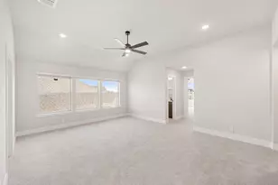 1006 Goldenrod Dr, Justin, TX 76247 - Photo 26