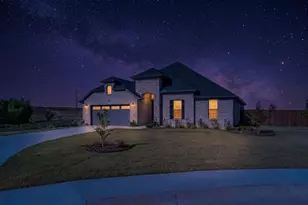 10316 Stockyard Ct, Venus, TX 76084 - Photo 2
