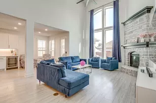 2009 Roundtree Cir E, Fort Worth, TX 76008 - Photo 16
