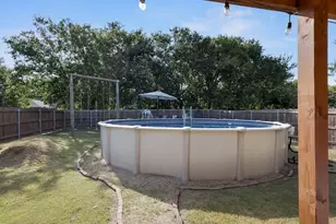 207 N Hubbard St, Alvord, TX 76225 - Photo 24