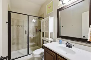 2304 Lynbridge Cir, Plano, TX 75025 - Photo 30
