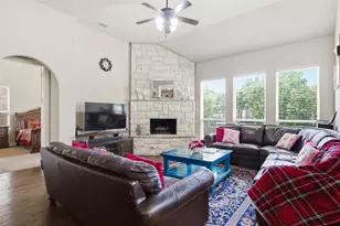 2304 Lynbridge Cir, Plano, TX 75025 - Photo 6
