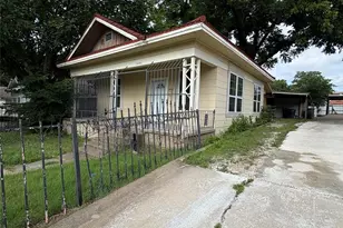 2405 Roosevelt Ave, Fort Worth, TX 76164 - Photo 2