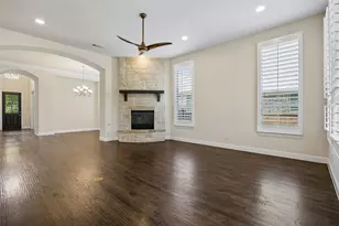 1004 W Bluff Way, Roanoke, TX 76262 - Photo 6