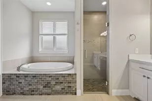 1004 W Bluff Way, Roanoke, TX 76262 - Photo 12