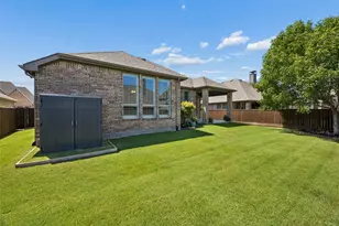 1004 W Bluff Way, Roanoke, TX 76262 - Photo 22
