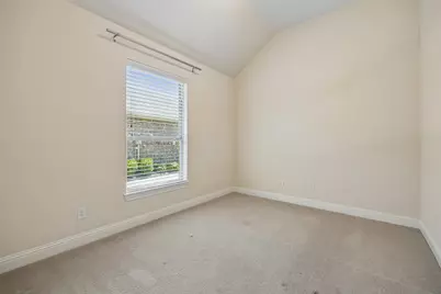 1004 W Bluff Way, Roanoke, TX 76262 - Photo 16