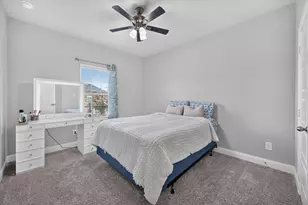 12991 Vinson Dr, Farmers Branch, TX 75234 - Photo 24