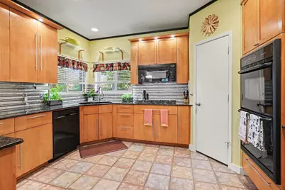 4166 Fair Oaks Drive, Grapevine, TX 76051 - Photo 8