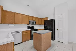 1264 Bedford Ln, Lewisville, TX 75077 - Photo 6