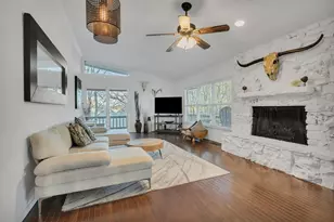 4901 Fairway Ct, De Cordova, TX 76049 - Photo 10