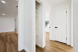 1712 Milner Rd, Irving, TX 75061 - Photo 16