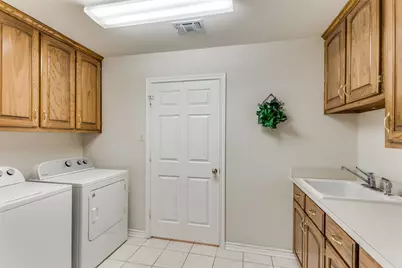 345 Huggins Drive, Springtown, TX 76082 - Photo 14