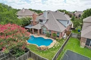 2225 Kings Forest Ln, Flower Mound, TX 75028 - Photo 2