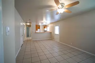 1026 W Coffin St, Denison, TX 75020 - Photo 6