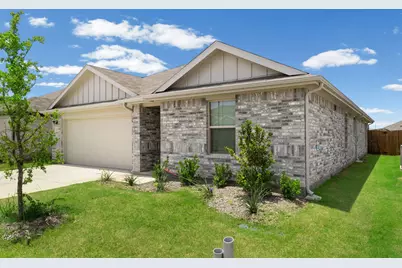 220 Sugarlands Drive, Greenville, TX 75402 - Photo 2