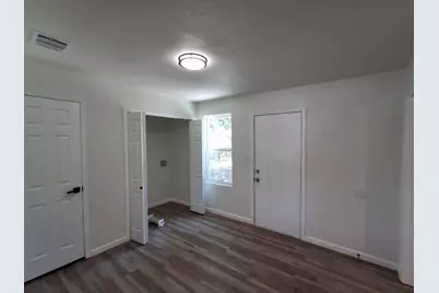 2707 Engle Avenue, Dallas, TX 75233 - Photo 10