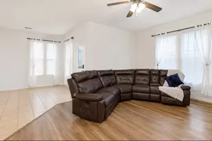 320 Grassland Dr, Denton, TX 76210 - Photo 18