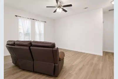 320 Grassland Drive, Denton, TX 76210 - Photo 12