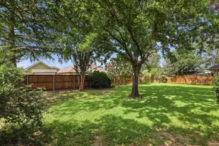 605 Maple Dr, Pilot Point, TX 76258 - Photo 36