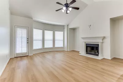 610 Crockett Drive, Lavon, TX 75166 - Photo 6