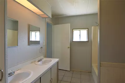 4018 Marana Drive, Granbury, TX 76048 - Photo 26
