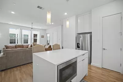1510 N Washington Avenue #203, Dallas, TX 75204 - Photo 8