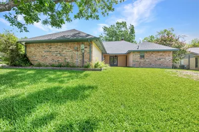 306 Swan Ridge Place, Duncanville, TX 75137 - Photo 2