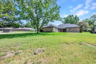 306 Swan Ridge Pl, Duncanville, TX 75137 - Photo 30