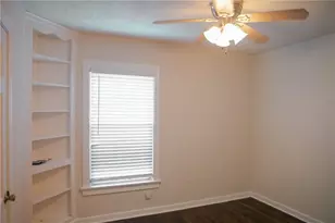 1325 Smilax Ave, Fort Worth, TX 76111 - Photo 18