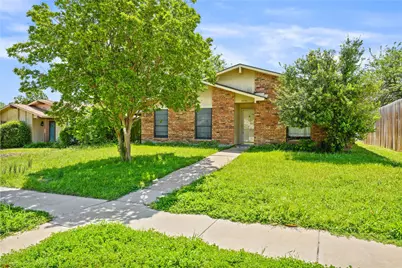 9214 Vagas Drive, Rowlett, TX 75088 - Photo 2