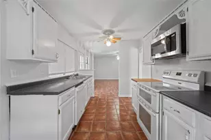 9214 Vagas Dr, Rowlett, TX 75088 - Photo 14