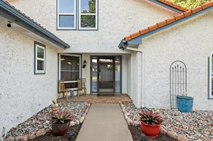 913 Harwood Terrace, Bedford, TX 76021 - Photo 4