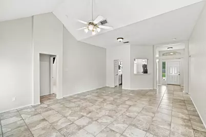316 Willow Creek Lane, Glenn Heights, TX 75154 - Photo 12