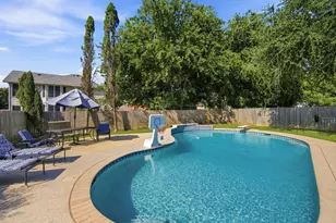316 Willow Creek Ln, Glenn Heights, TX 75154 - Photo 10