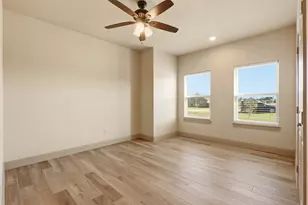 265 Delatorre St, Trenton, TX 75490 - Photo 8