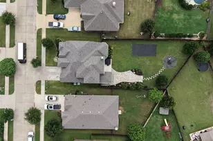 347 S Hill Dr, Waxahachie, TX 75165 - Photo 4